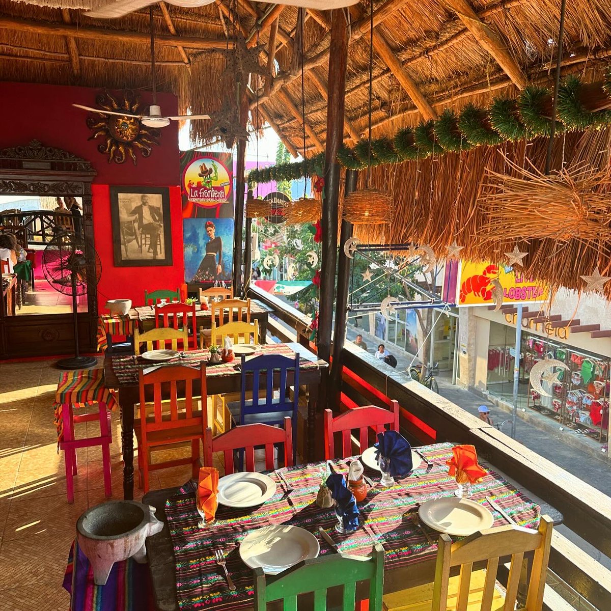 NoodleResh's tweet photo. 🍋‍🟩🏝️🧡🇲🇽🍻 i love Mexico !!!!!!! https://t.co/28FVPbDlJO