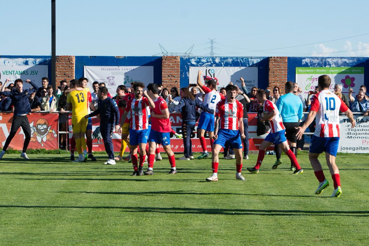 Lo de este equipo y esta afición no tiene sentido!!!!! +3 y queremos más!! 
<a href="/AtcoTordesillas/">Atlético Tordesillas</a>  <a href="/TordefansH/">Tordefans hooligans</a>