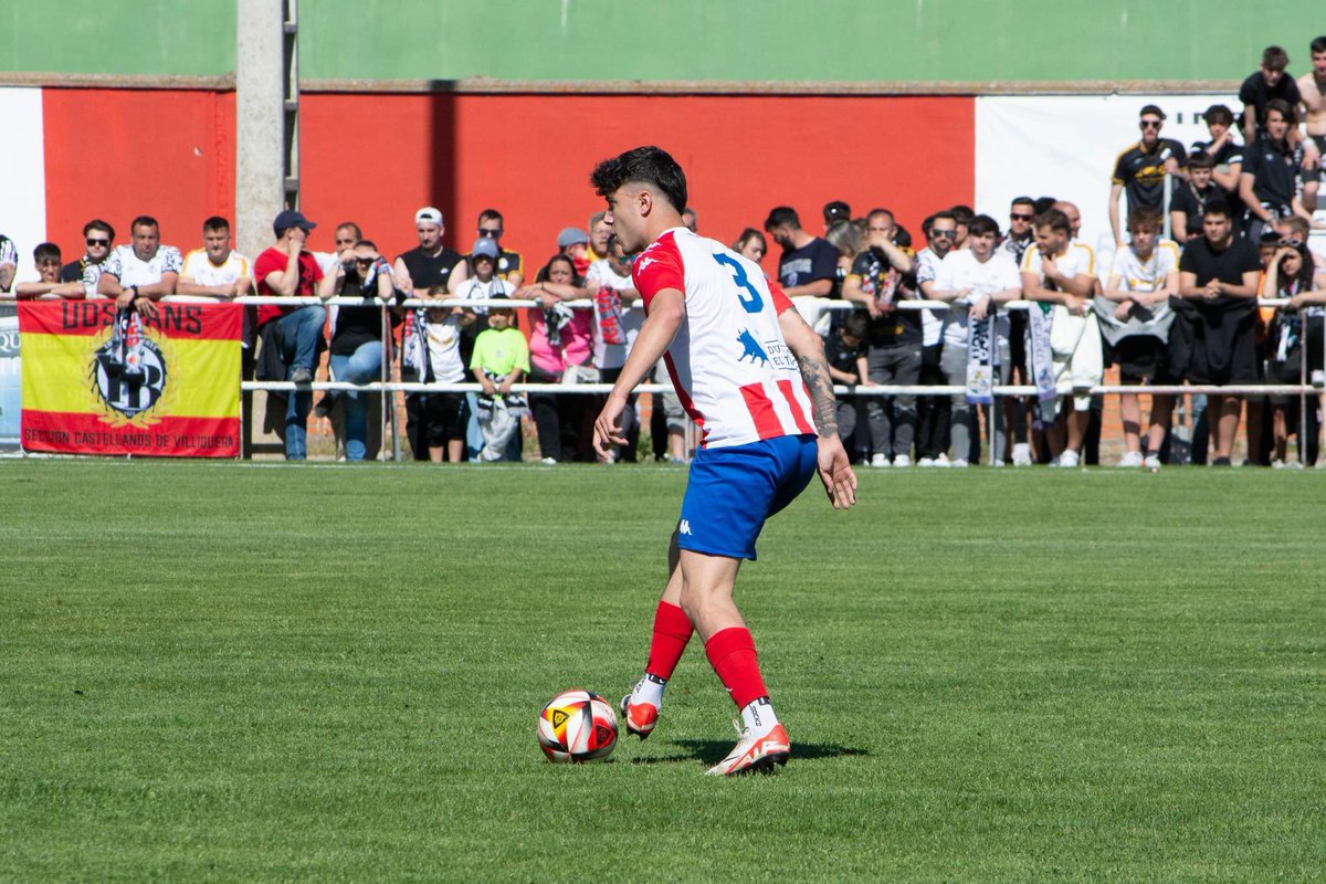 Jonyy3_'s tweet photo. Lo de este equipo y esta afición no tiene sentido!!!!! +3 y queremos más!! 
@AtcoTordesillas  @TordefansH https://t.co/eU57tD2XiA