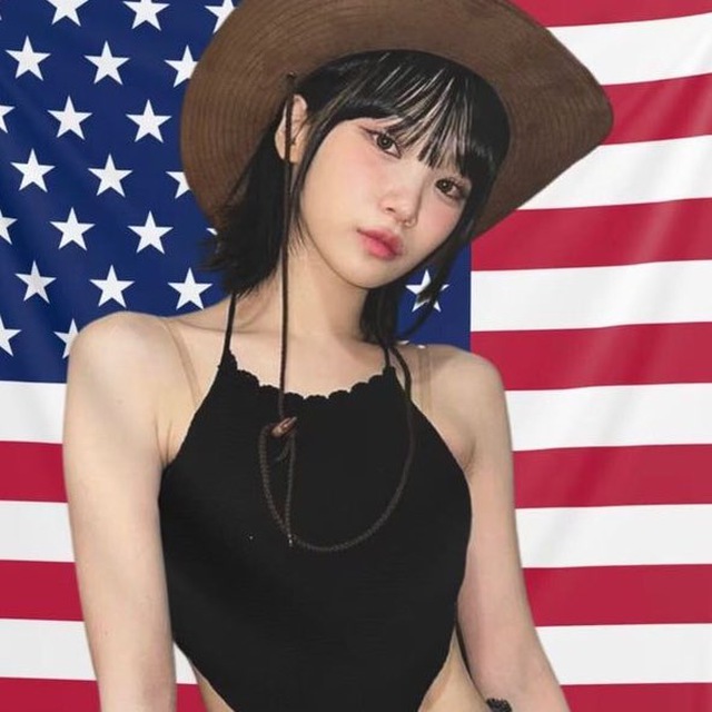 لعد بس أمريكا تسوي اني هم سويت تصميم خاص بالعراق 😞
#LESSERAFIMatCOACHELLA
#LE_SSERAFIM
#CHAEWONatCOACHELLA  #CHAEWON