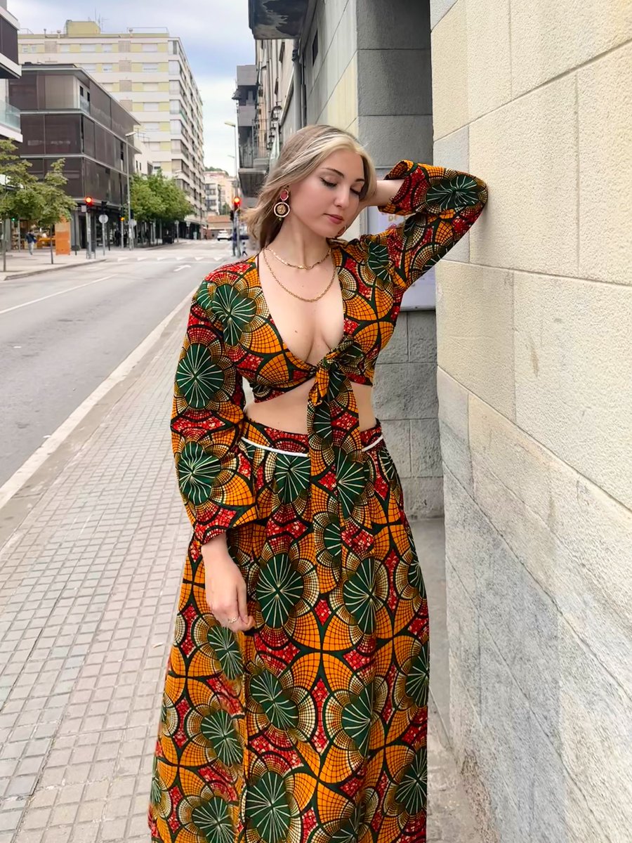 veybiross's tweet photo. la novia mas guapa y mi outfit✨ https://t.co/IcivqtQHLn