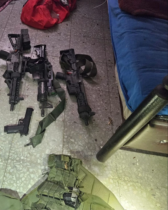 The #IDF confiscated assault rifles & other warfare means in Nur al Shams in Tulkarem, #Israel, in their counterterrorism offensive. #IDFheroes #standwithIDF 
#AmYisraelChai #Israelfightsterror #StandwithIsrael