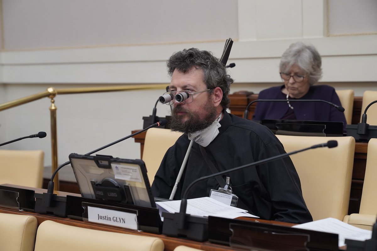 ♿️ Our theology tends to think of impairment as misfortune. Our theology would be so much richer if we could see it as part of our shared humanity – as assumed by Christ. 👉 jesuit.org.au/disability-in-… Photo: Pontifical Academy for Social Sciences #jesuits #jesuit @JustinGlynSJ