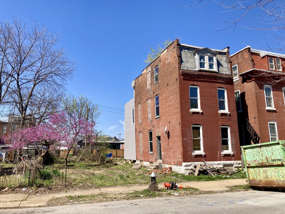 Rehab of the oldie is progressing. We'll see what happens to the adjacent vacant lot owned by LRA. It's a perfectly buildable lot that not too long ago had a two-fam on it, but since its under 4k sq. ft. LRA says it's unbuildable. (It's a block from planned light rail.)