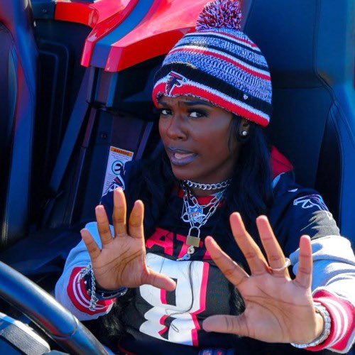 Sincerely Foxx tweet media