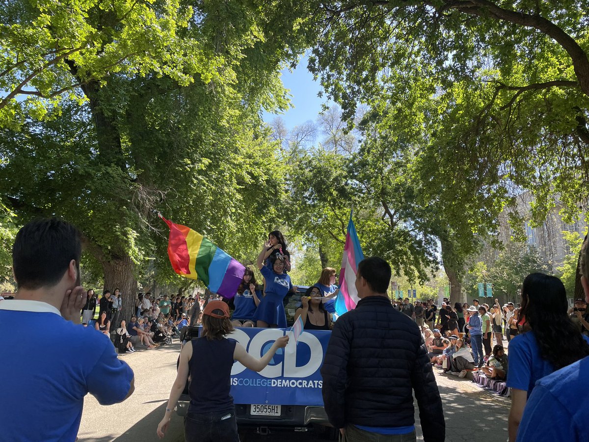 Davis College Democrats tweet media