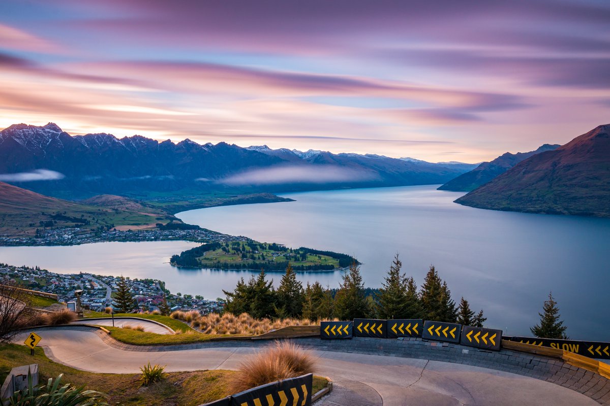 If you are a young or emerging NZ researcher, you should consider applying for one of the @QTResearchWeek awards. More information, including the full application criteria and forms, at lnkd.in/gMz-3T7V Deadline for applications is Friday, 5 July 2024.