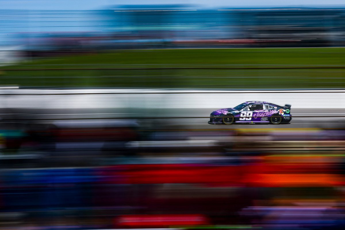 We stayed in it to the end. P14 // @RossChastain P25 // @Daniel_SuarezG @Jockey | @tootsiesnet