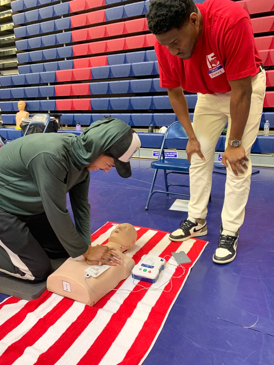 EPSaveALife's tweet photo. 410 got free heart screenings with 6 found with cardiac abnormalities requiring followup-3 serious enough to cause SCA - and eveyone got hands-on CPR/AED education today at Montgomery High School! Thanks to our can't-live-without corps of volunteers!  Register for our next event! https://t.co/TtlcX79JmM