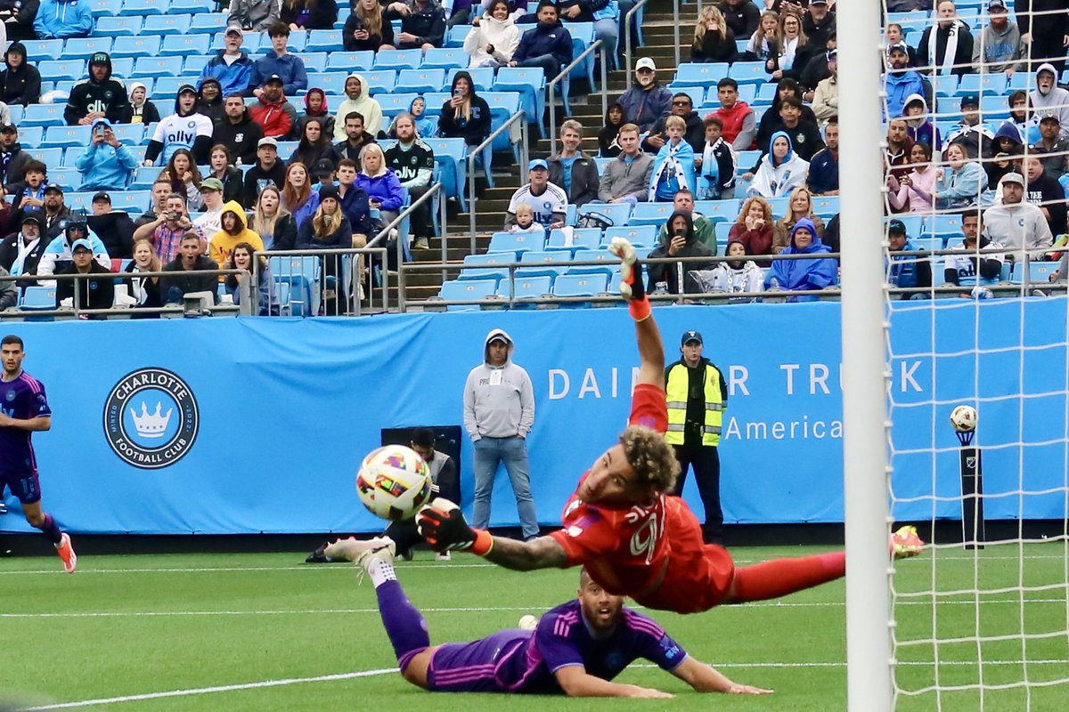 That @BillTuiloma header was sooooo close …