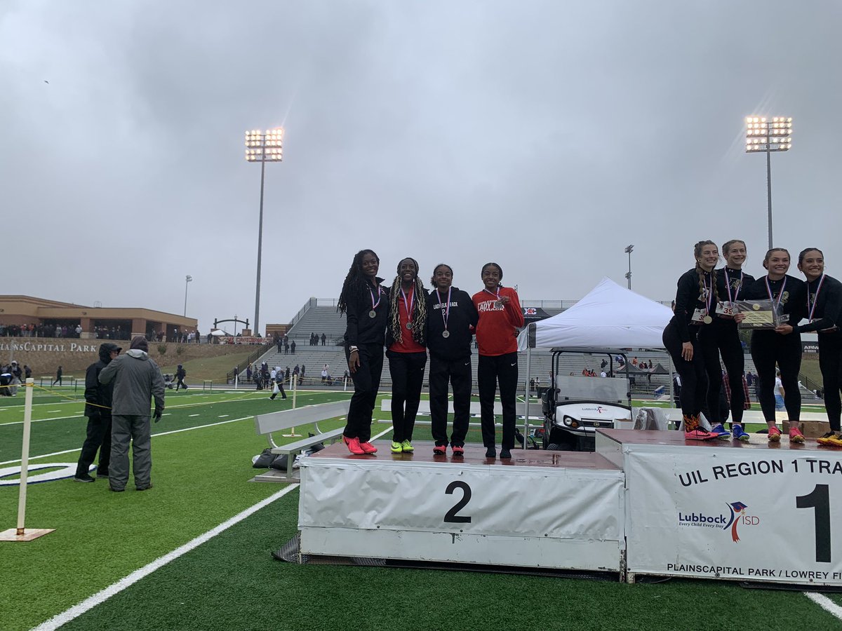 TylerTutu_1's tweet photo. STATE BOUND 

I’m grateful for the opportunity to compete at State again in 2 weeks. This meet was a battle but we’re not done yet. https://t.co/wgeyvSuVWc