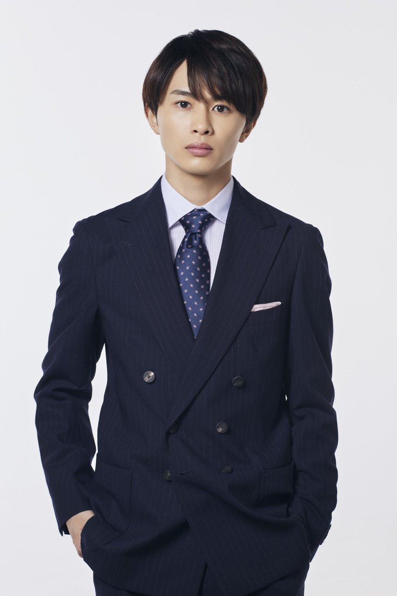 dramaphil_mbs's tweet photo. ✼••┈┈┈••✼••┈┈┈••✼
　　　堂ノ瀬司 役
　　　#草川拓弥 さん
✼••┈┈┈••✼••┈┈┈••✼

IT企業・レボット代表取締役
訳あって、恋愛抜きで結婚をしたいと考えているハイスペ社長。
雅と出会い、ビジネス結婚の提案をするー。

出演コメントはこちら➡︎

#ビジネス婚 https://t.co/082Fkua4rk