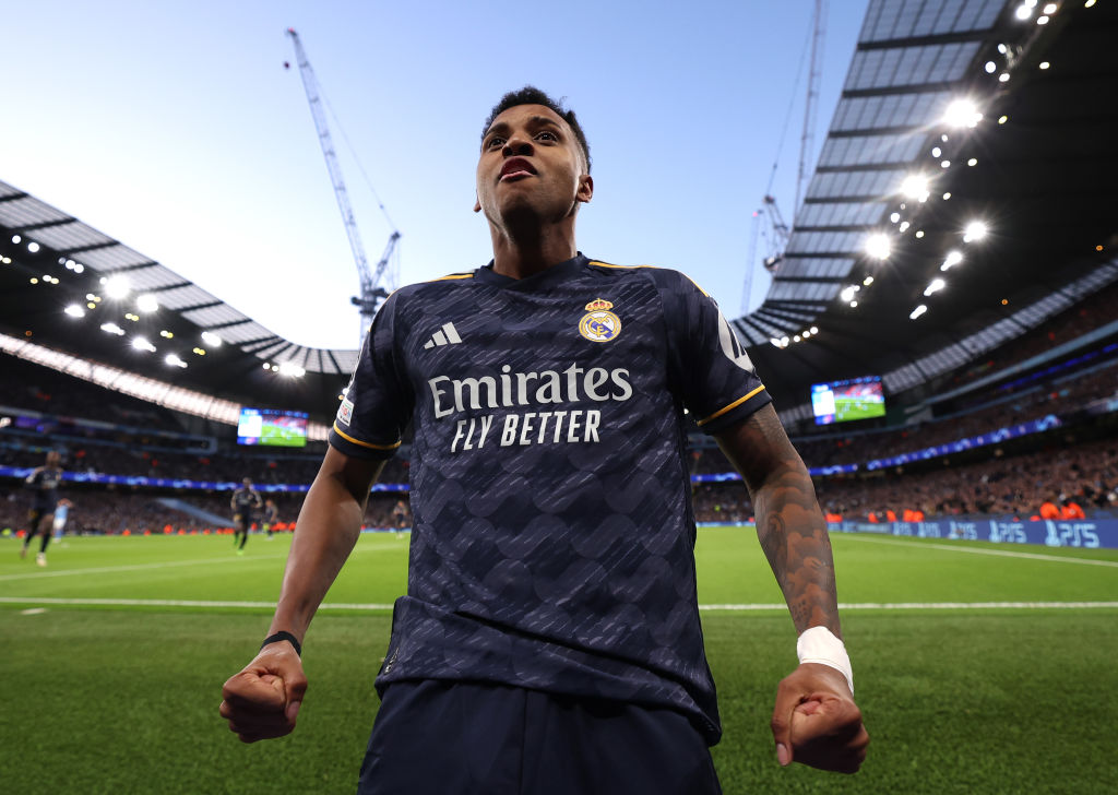 FabrizioRomano's tweet photo. ⚪️🇧🇷 Rodrygo confirms he doesn't plan to leave Real Madrid: "I love this club so much. I hope my future stays here always".

"Ancelotti? He's like a father to me", told BeIN. https://t.co/5lVIzfePgi