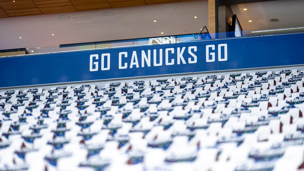 Canucks tweet picture