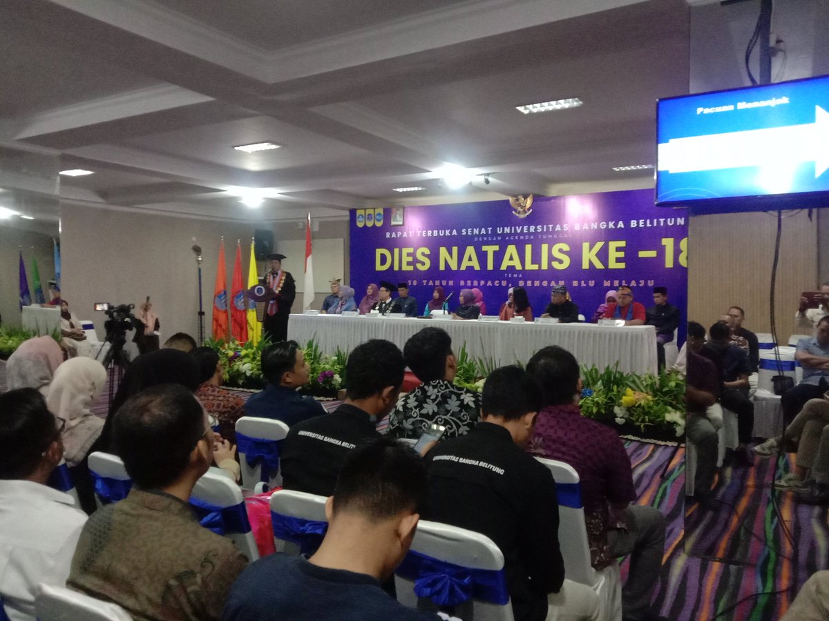 ArmandaAgus3's tweet photo. Membersamai Dies Natalis Ke 18 Universitas Bangka Belitung. 2006-2024. Salam Darat, Laut dan Udara. https://t.co/0HFozmD8xa