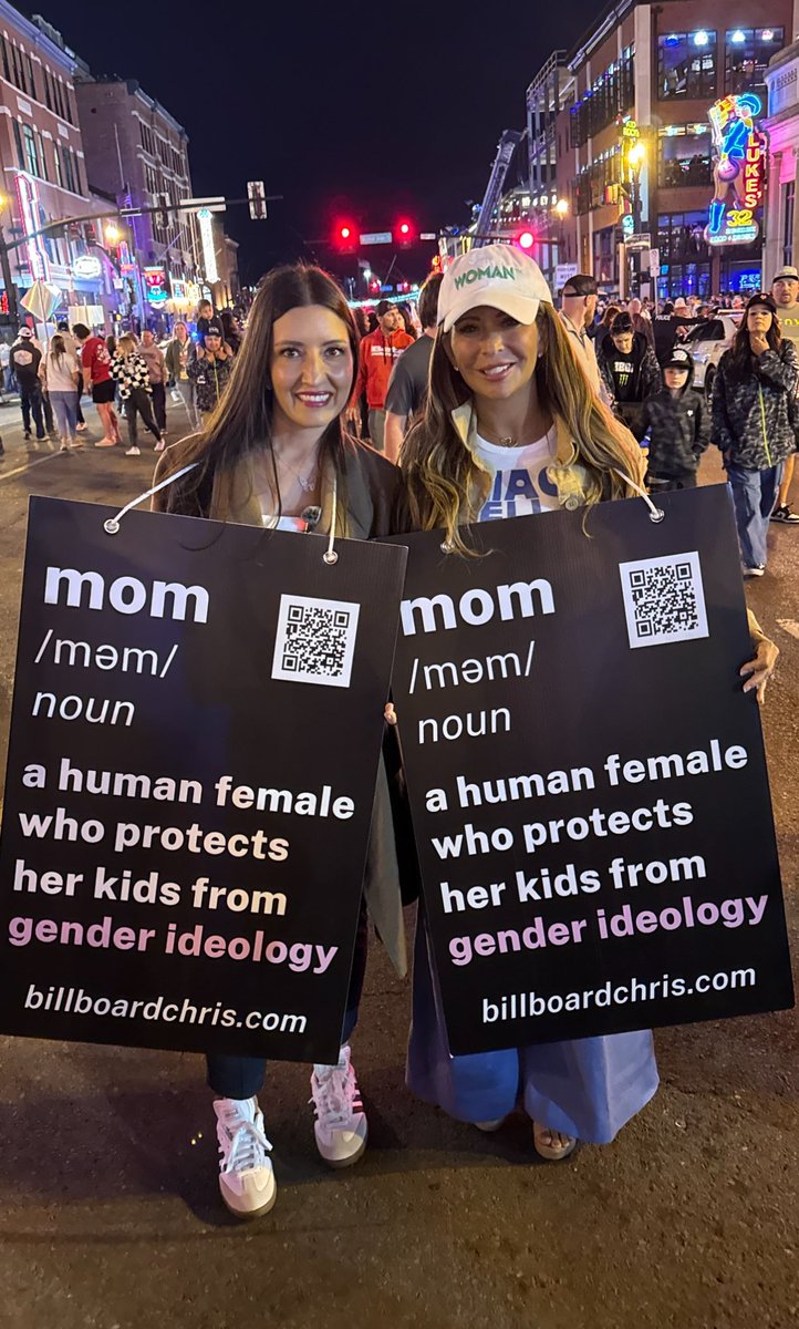 Moms: Human females who protect their kids from gender ideology. @realSonjaShaw @scarlett4kids