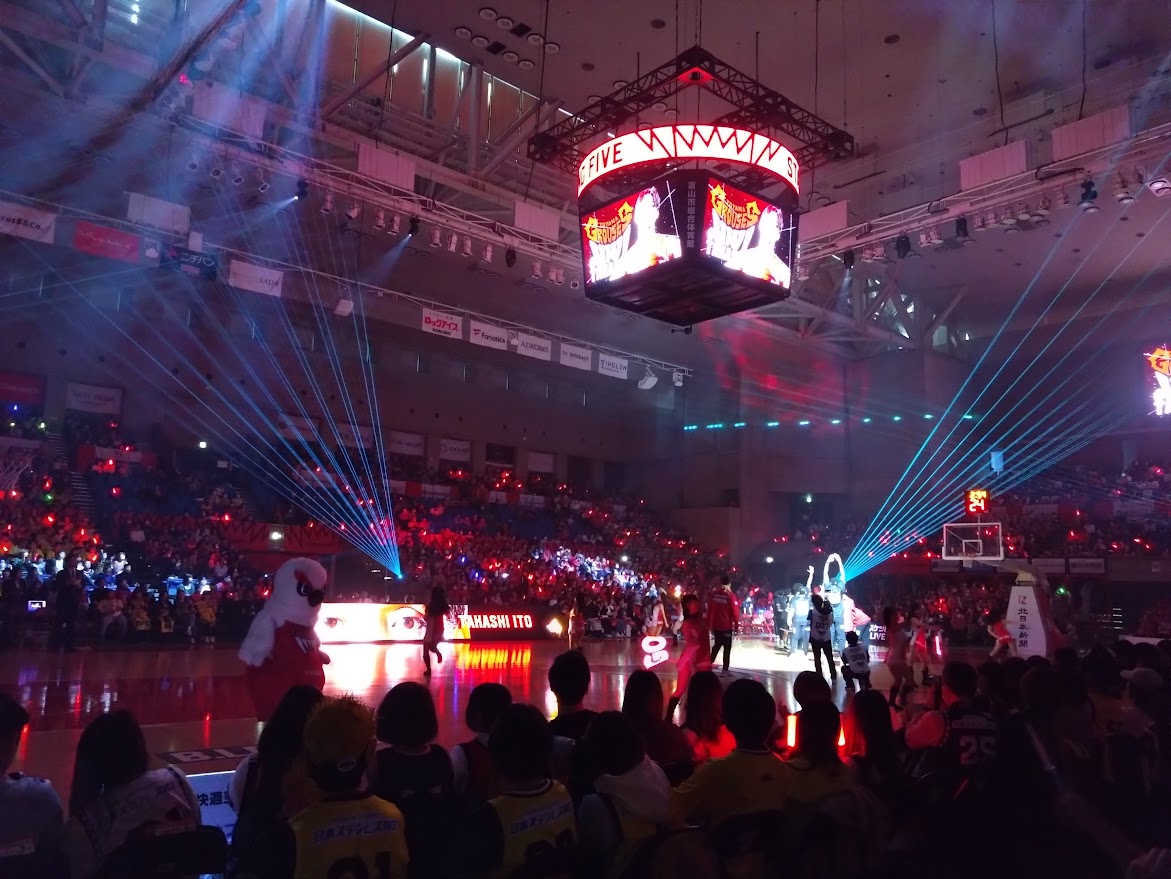 おはようございます🌷 🌼
4/22富山市☁️予想最高気温17℃ 
昨日 初めてBリーグ生観戦しました🏀
迫力がありダンスパフォーマンスなど演出も楽しめますね✨😃
今週もよろしくお願いいたします✨🥰
#企業公式相互フォロー #企業公式が毎朝地元の天気を言い合う #イルミネーション