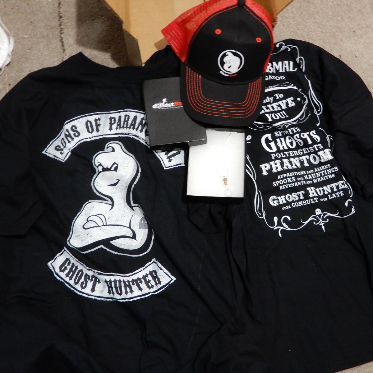 I definitely do not have an obsession for Paranormal merch, from the awesome guys at @GhostStopStore 😆🔥🔥