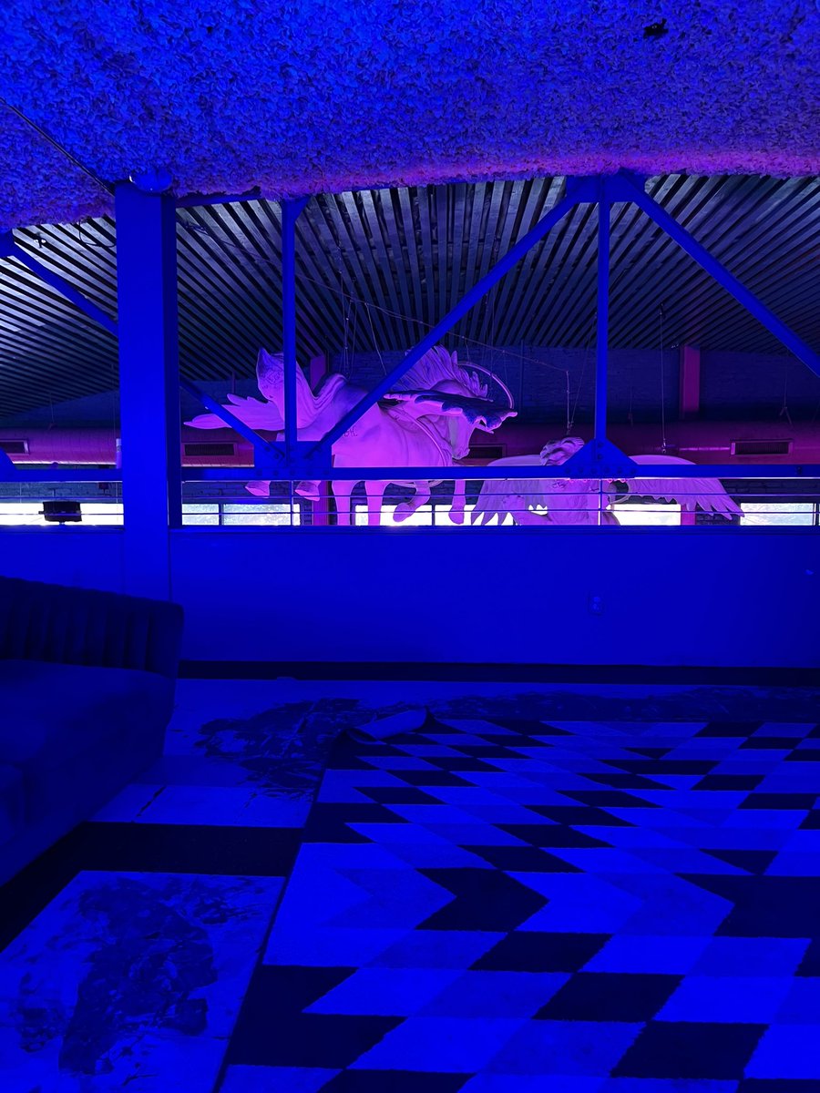 javila27's tweet photo. No filter. #NeonGrotto https://t.co/b678yKu8rv