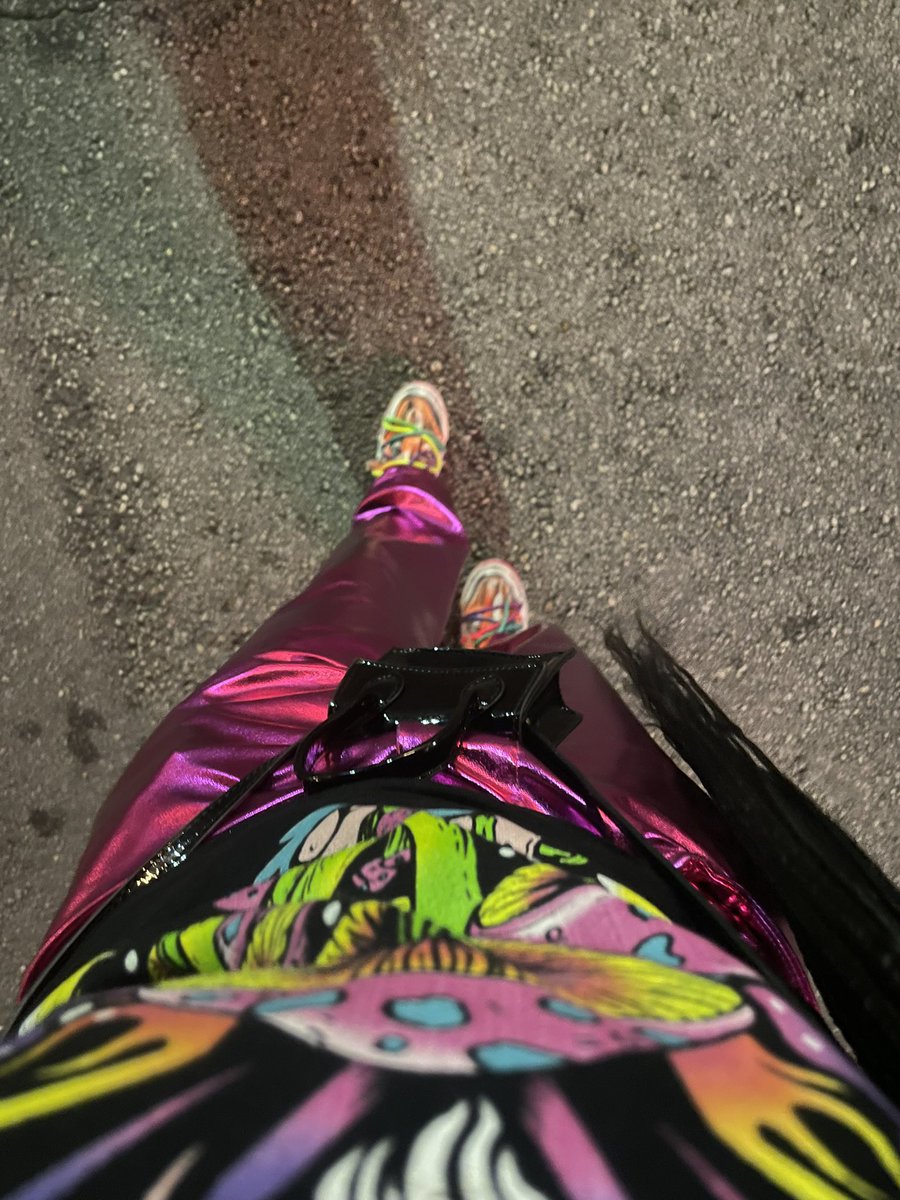 orenthiaaa's tweet photo. i looked so cute last night 🥲. #GradBash2k24 https://t.co/6jXizOSs3m