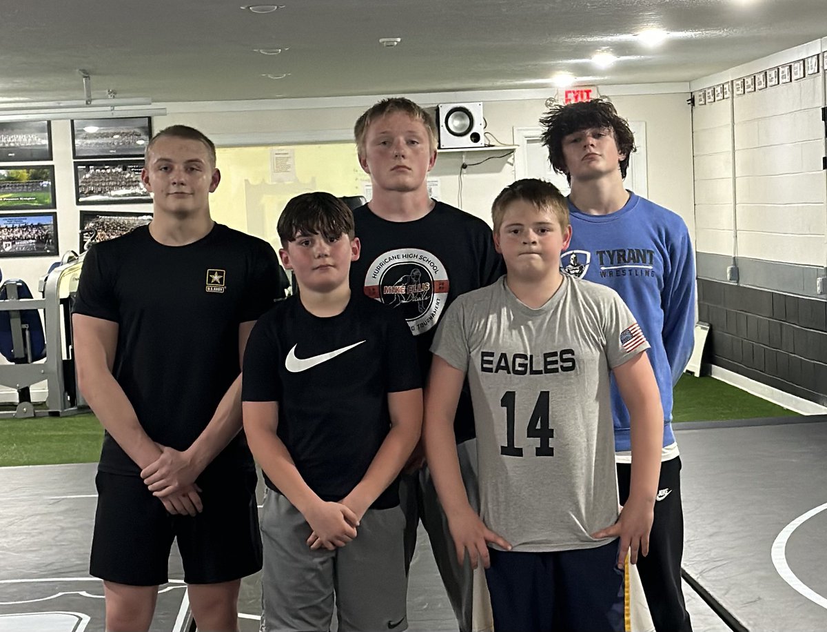 TBlakeJennings's tweet photo. Thank you to Coach @RayIsaacSchool for letting me work out another day at Sniper School.  I appreciate you allowing me to do the blessing for lunch.  
After Sniper School, I headed to a two hour wrestling session with the Round Table.  Verse if the day Hebrews 12:11 https://t.co/yCe6Ngv7n5