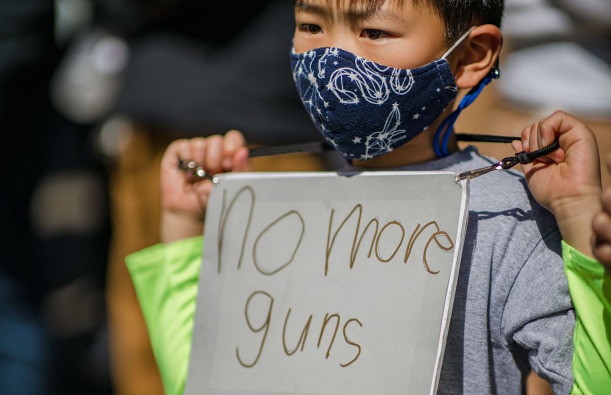 Men and Mass Shootings 25 Years After Columbine  laprogressive.com/law-and-justic… Until we’re willing to say 'men’s gun violence' we’ll continue to miss the mark, falling short of any campaign to prevent mass shootings. @rob_okun #massviolence