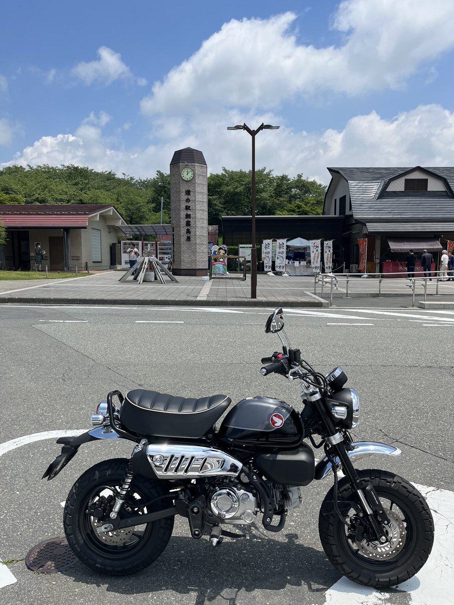 @HondaBike_hmj 道の駅　朝霧高原 富士山🗻がどーんと 見えるはずだったんですけどね…😓 洗い越しもあるし 周辺は「ゆるキャン」の聖地だらけ☺️