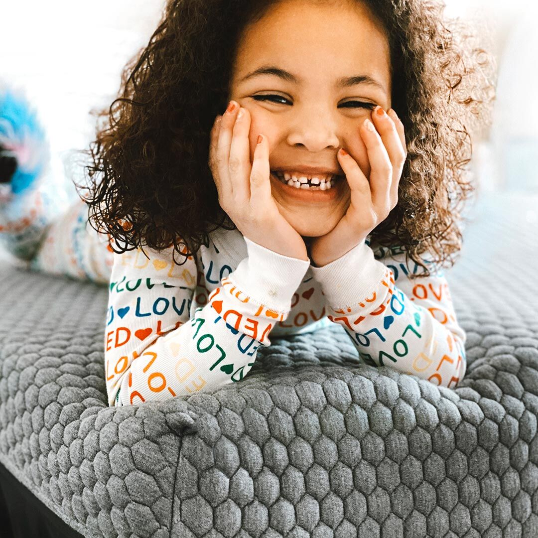 Better Sleep = All smiles over here!! 🤗✨🌤️ bit.ly/3j7d4GC 

#LaylaSleep #SleepBetter #LiveBetter #Investinrest #Weekend #Weekendvibes #Happy #Cute #Bedding #Explore #Fyp