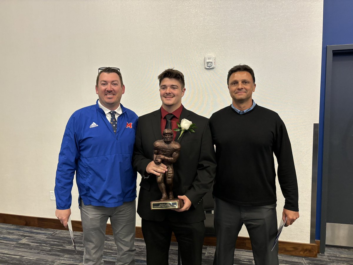CoachDug's tweet photo. Congrats @natelong73 on your @NFFNetwork Scholar Athlete Award.  
We are beyond proud of you.  Thank you for being ELITE in everything you do! https://t.co/lIy7EQIL9k