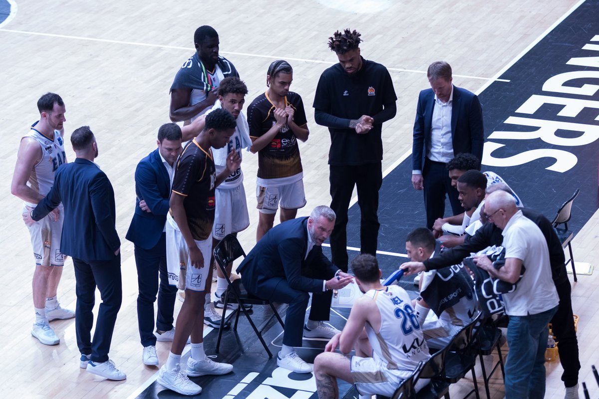 3andD49's tweet photo. 🏀🖊️PRO B (J31) : L’ETOILE ANGERS BASKET SORT ENFIN DE LA ZONE ROUGE
👉https://t.co/GGBP3vI0S4
Article à retrouver sur @passionsports49
#angers #SportAngers #EAB #Boulazac #basketball #ProB #LNB https://t.co/q2GHaHNbEj