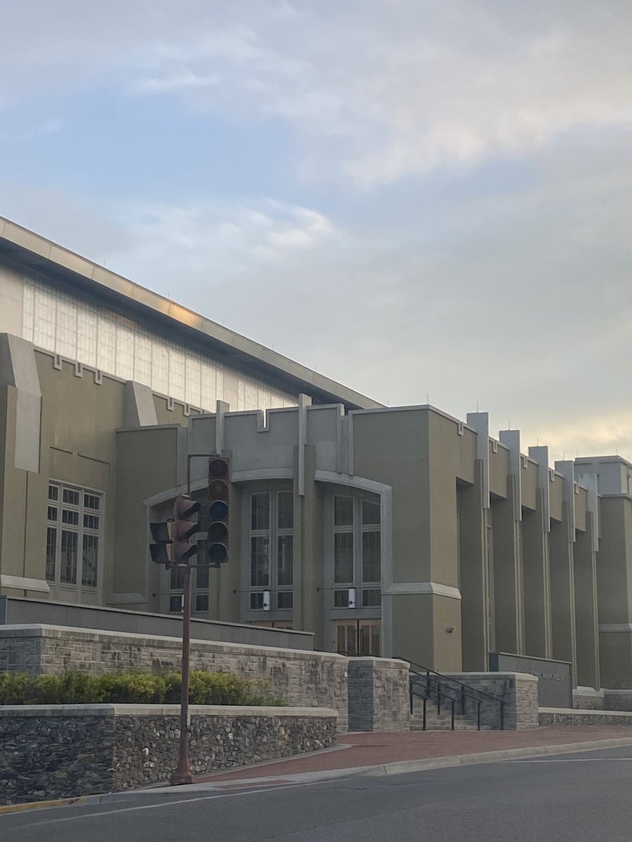 The Ring-tum Phi tweet media