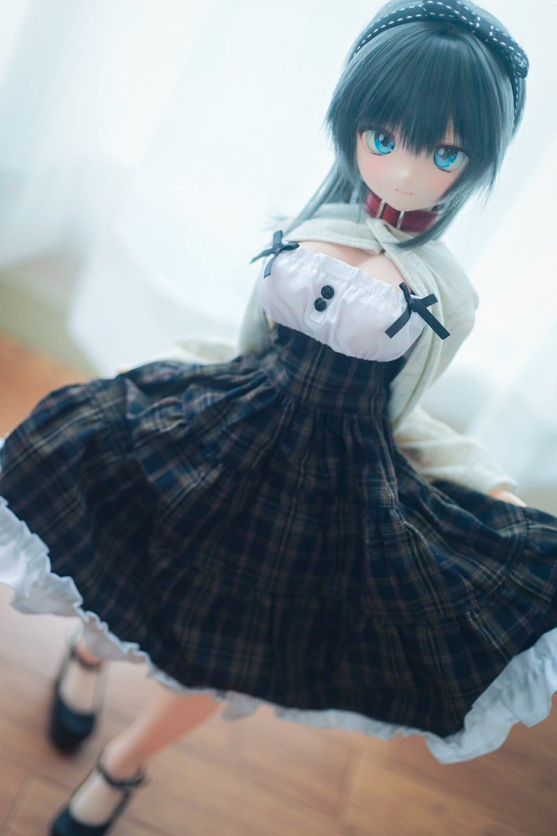 一目惚れしてしまい、緑さま(<a href="/yururimidori/">緑</a> )よりお迎えさせて頂きました。
名前は「よぞら」ちゃん
うちの子の中ではちょっぴりお姉さん✨控えめで恥ずかしがり屋さんな首輪のよく似合う女の子です(*´˘`*)

 #ぽもろこ