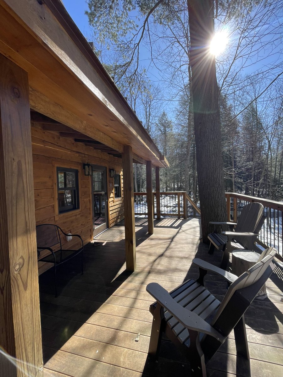 eetreehouses's tweet image. Let the sun ☀️ shine in 
While you sit on the porch 
At Ella’s Enchanted Treehouses! 
eetreehouses.com 

Make your Treehouse reservation Now! #treesplease #arlington #alexandria #virginia #fairfax #williamsburg #roanoke #leesburg #richmond #charolettesville #waynesboro