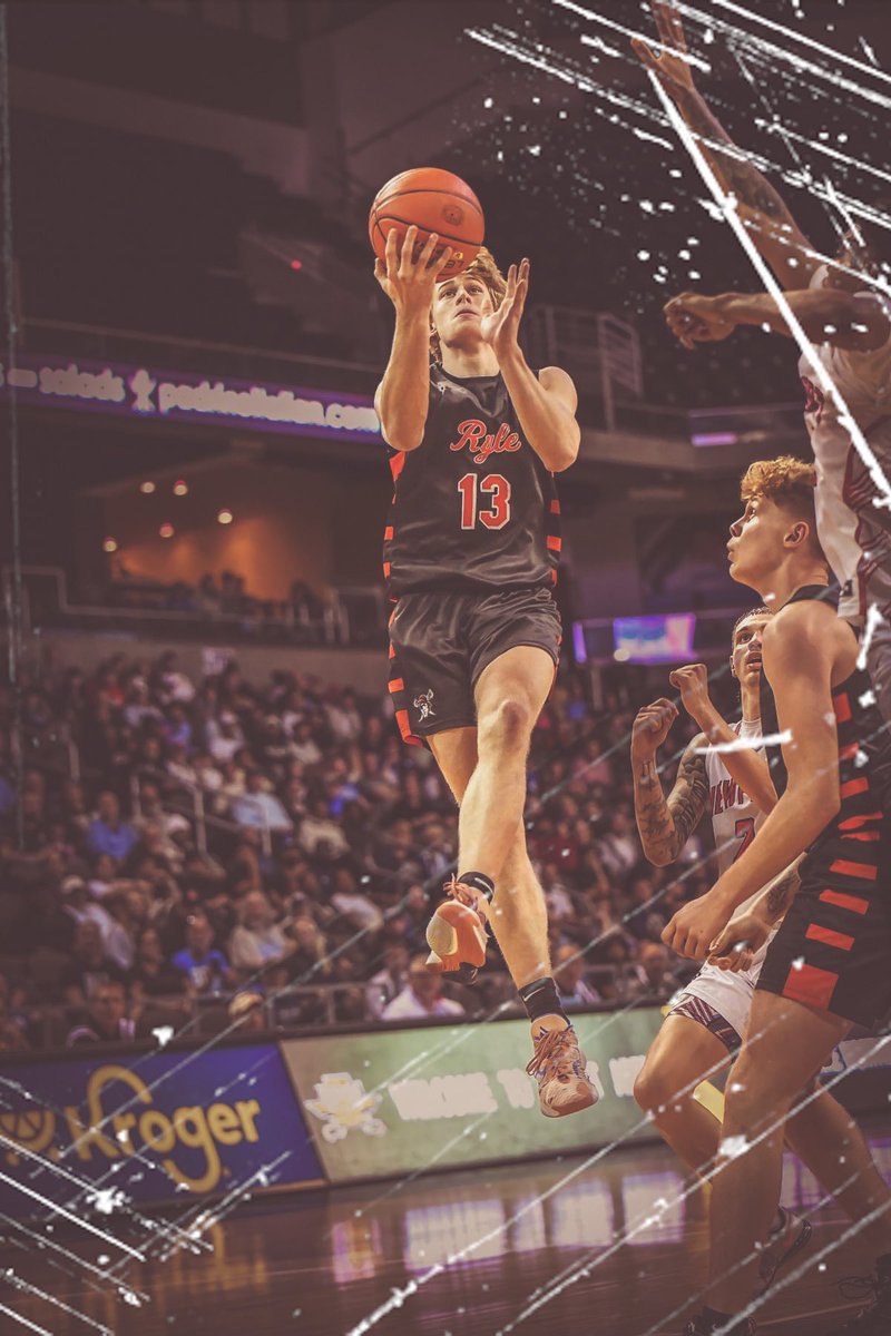 Congrats to <a href="/EvanSmith1313/">Evan Smith</a> on winning our 2024 RAC SportsFest “Outstanding Player” for Ryle Boys Basketball. #TRW ❤️🏴‍☠️🏀💪