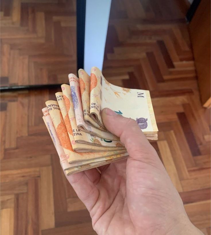 CIEN MIL PESOS ($100.000) al que le pegue al resultado EXACTO de Boca - Estudiantes 

-DAR RT (voy a fijarme)
-seguir a <a href="/RoobetES/">RoobetES</a> 
-1 participación por cuenta 

listo
cien lucas, para vos, gratis.