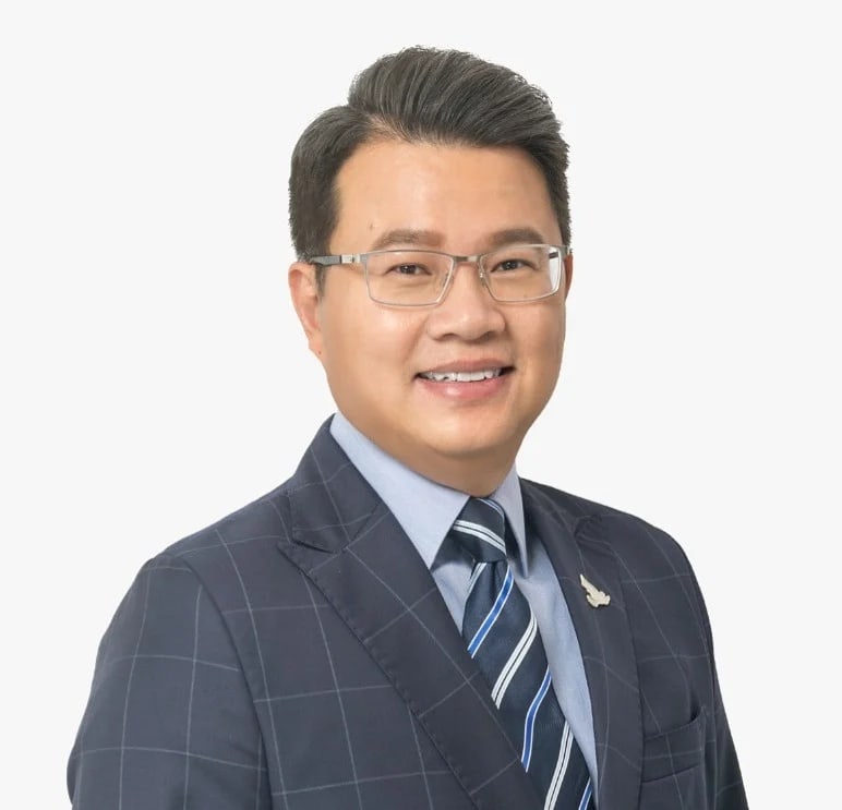 Emily Lau tweet media