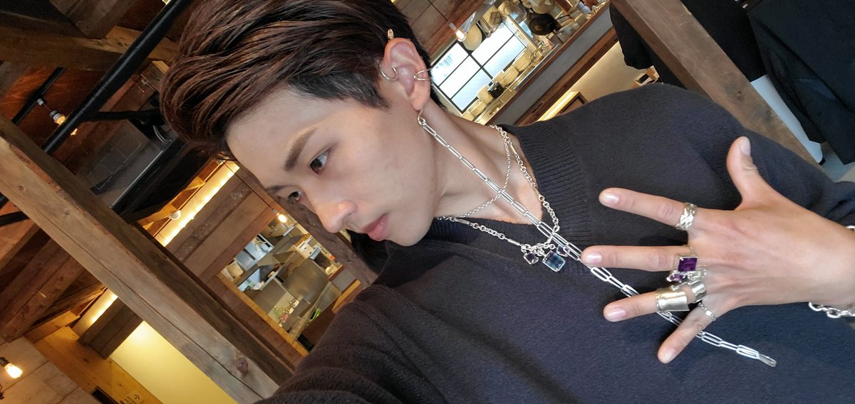 Wally88111Sk's tweet photo. 一夜明けましたが、昨日はご来場ありがとうございました!
貴重な経験をさせていただき、ご覧頂けた事、大変嬉しく思います🙇♂️
これからも精進します!!✨
#ジュエリーモデル
#JEWELRYMODEL
#ACCESSORYMODEL https://t.co/RX3EMGR4D6