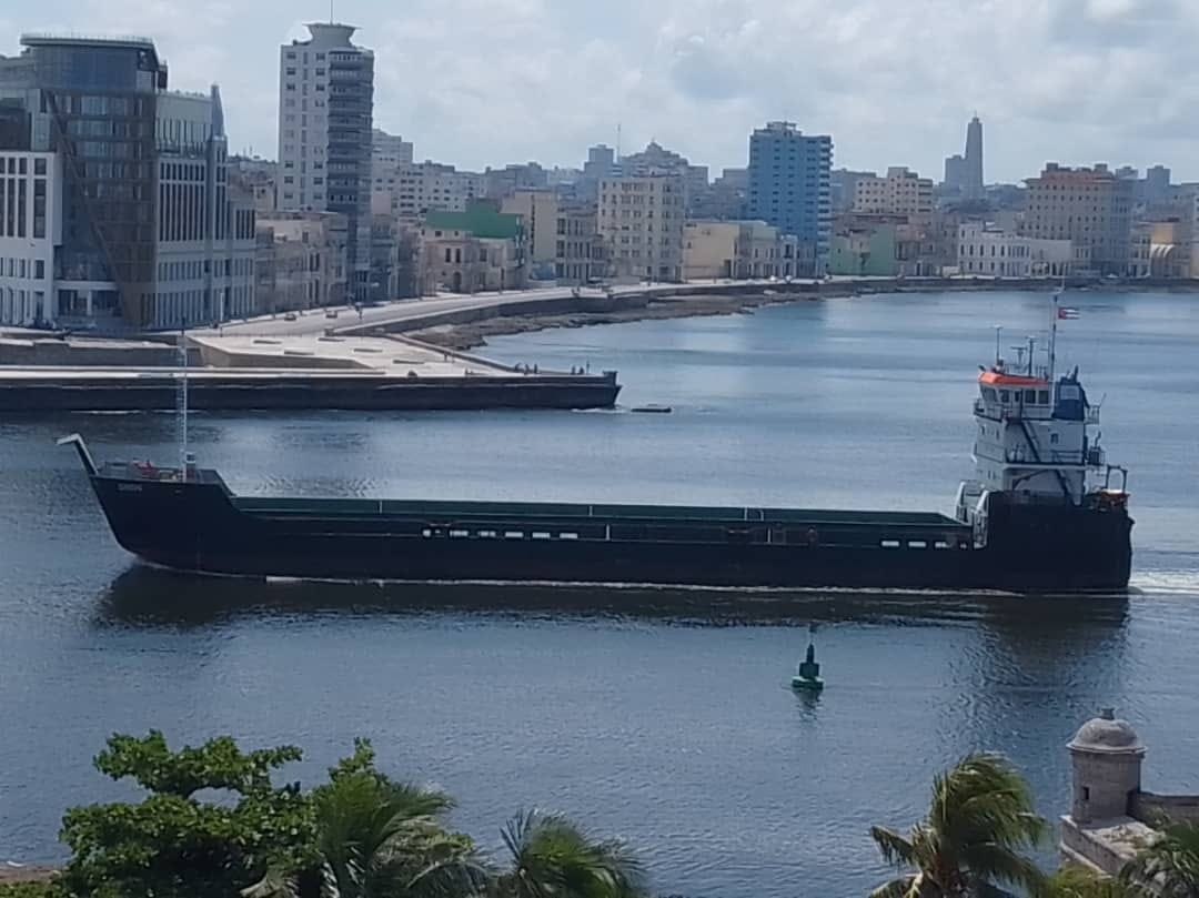 NOVA ORION 9199531
Barco Ro-Ro de carga, con rampa de desembarco, propiedad del @PartidoPCC

Fue recientemente remosado en #Mexico 

Salió cargado de terminal #PROGRESO, #Yucatán con destino #Mariel, 1,000 toneladas y cala 2,4 de 3,4 mts.

#Now #AIS #cubarcos #Cuba #21Abril