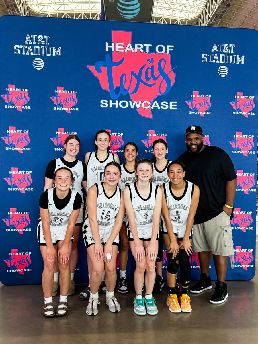 Great weekend with these young ladies at the Heart of Texas Showcase. Went 2-2 for the weekend and the building blocks continues. #keepworking #GoSwarmGo#. @OklahomaSwarm1 @Ohio_Basketball @PBRhoops