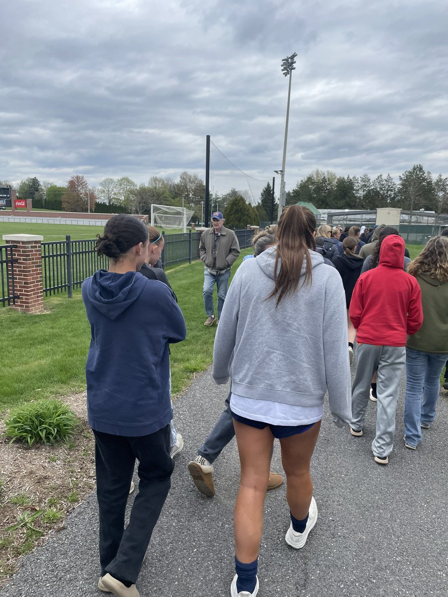 Shiloh0_'s tweet photo. Great day @Bucknell_WSOC ID clinic. Thank you coaches! @reamieeee @PJsteiner0 https://t.co/CBp9rPAcbf