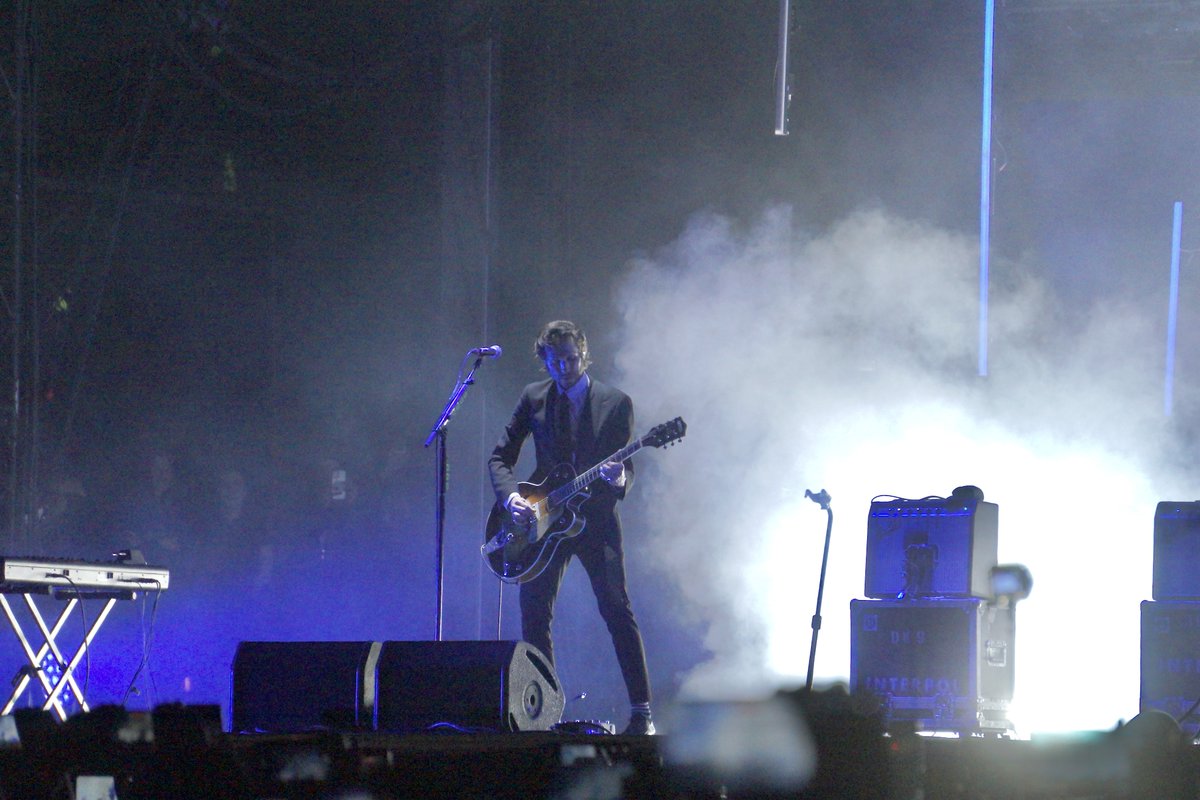 tuPUNKCASTfav's tweet photo. 🤩 @Interpol en el Zócalo de la CDMX 🤩
📸 Fotos: @CesarCY_
#PUNKCASTfotos #Interpol #PaulBanks #DanielKessler https://t.co/jNmUvzDQYP