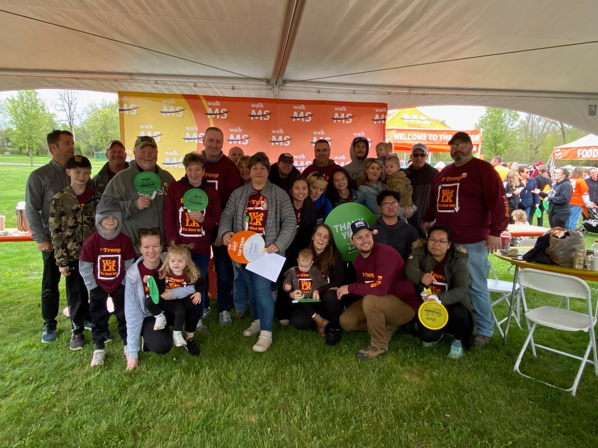 d_r_franklin's tweet photo. Thank you @RepBrianFitz for attending the MS Walk- Sellersville!  I am grateful for your support in helping find a cure for MS! #msactivist #NMSS https://t.co/3m4rCHSjg4