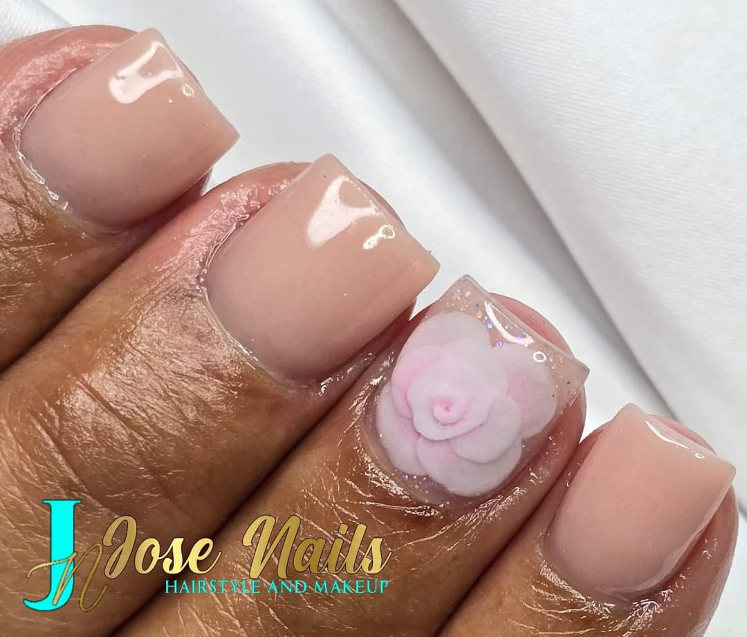 #cover de #tones Miguel Angel Lara 
#josenailshairstyleandmakeup 
#nailsalon #nailtechnique #nailsboricua #nailsfashionnails #naileducation #nailstyle