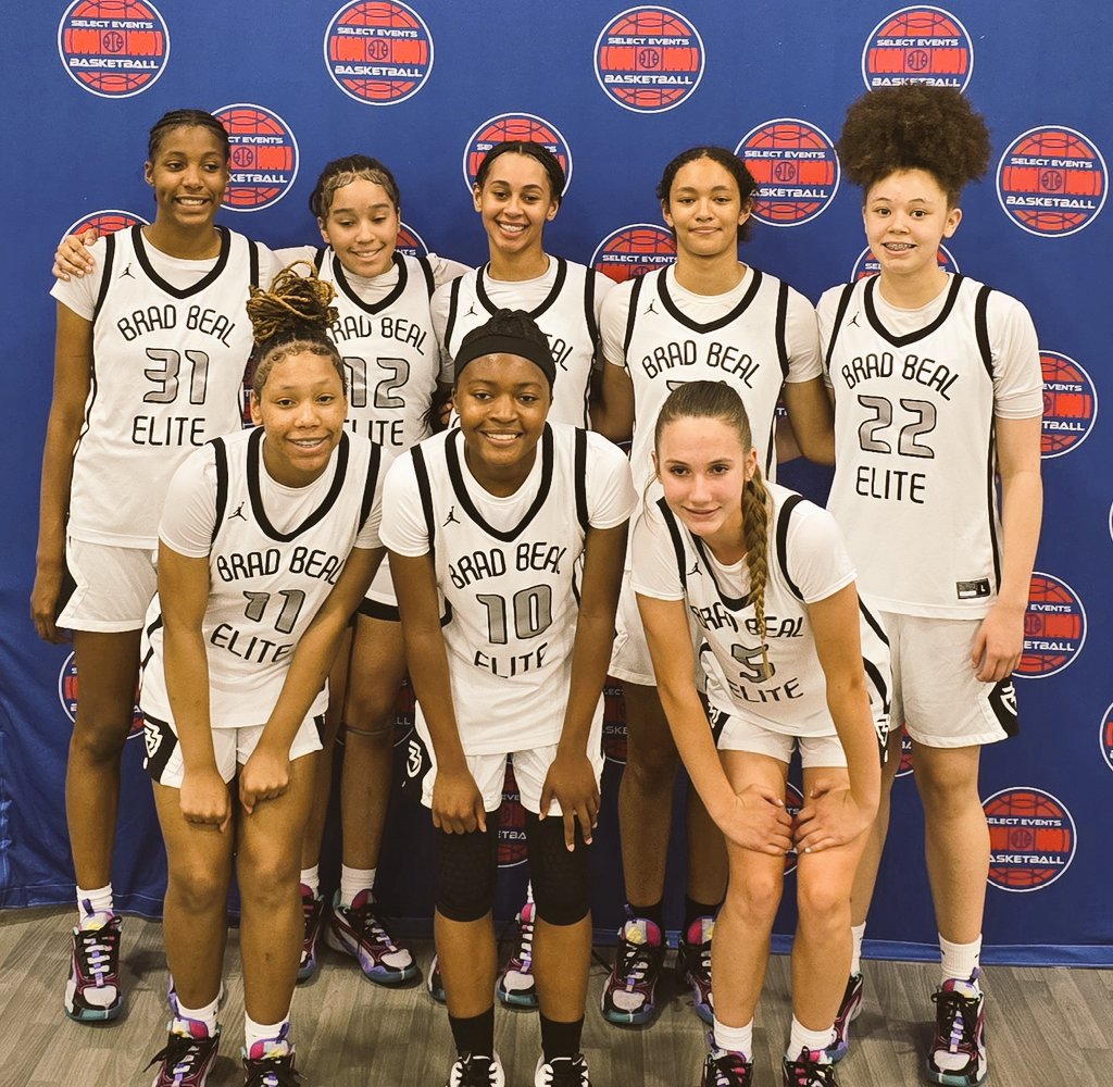 slr_dolphin's tweet photo. Final win for the weekend!!! @swayy_joness and @LadyBradBeal 15U Ladies walked away 4-0 this weekend!! 🦅💪🏽🖤🩶🤍🏀 #rememberthename #swayljones #girlswhoball #womensbasketball #gotbuckets #hardwork #motivated #girlsareplayers2 #motivation https://t.co/8dqB8uuyJJ