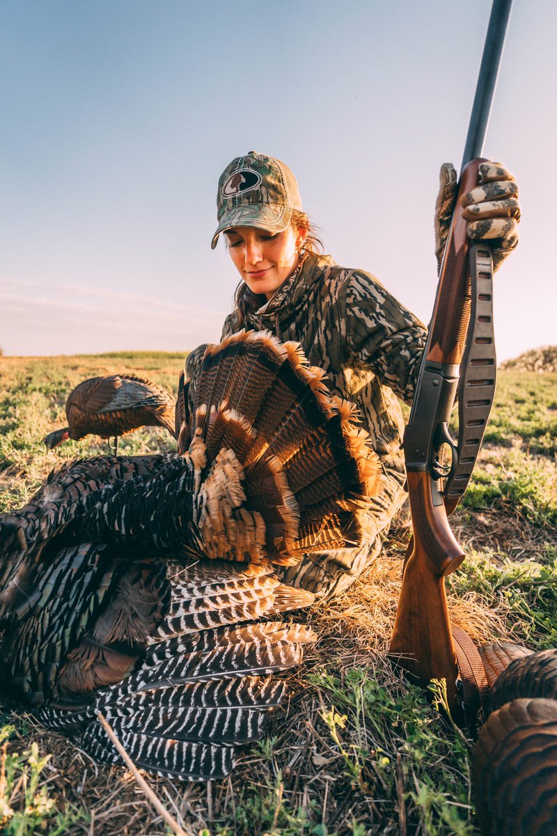 Who in the Henry Family bagged their spring bird this weekend? 

Leave a reply and tell us all about it - bonus points if you chose to #HuntWithAHenry! 🦃