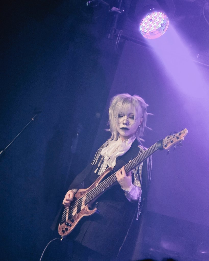 aurora23786's tweet photo. 24.04.21 Reason2
IVITS - 1N
#IVITS #1N @1N0P15
#Bass #rollinghall https://t.co/sBzrVAQDn6