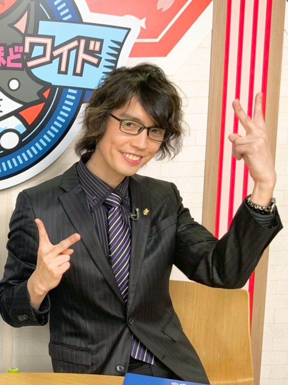 猫のひたいほどワイド月曜MC 村上幸平缶バッジ