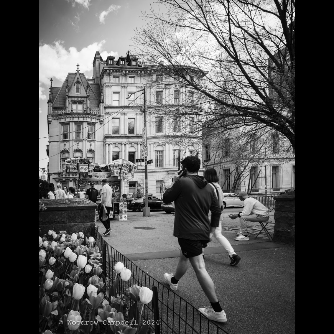 Now.  Leaving Central Park.   Shot with my Leica SL3 and  CZ 18mm lens.  Day  5296  of 1 photo every day for the rest of my life. 

#BlackAndWhite #BNW #Photo #Monochrome #DailyPhoto
#Leica #LeicaSL
#Manhattan #NewYork #NYC
#fifthavenue #frenchconsulate #centralpark