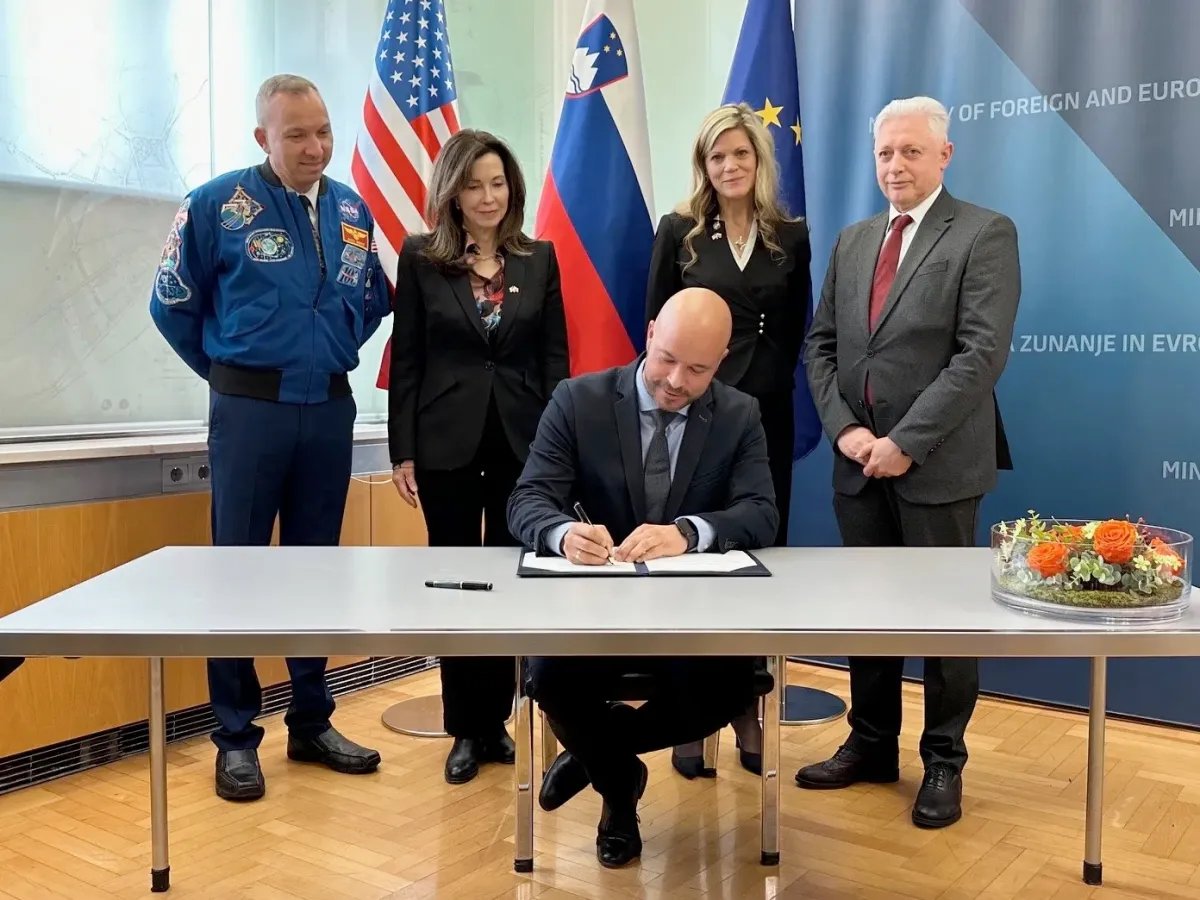 Slovenia signs Artemis Accords On April 19, Slovenia became the third European country in five days to sign the Artemis Accords, which outline best practices for sustainable space exploration.