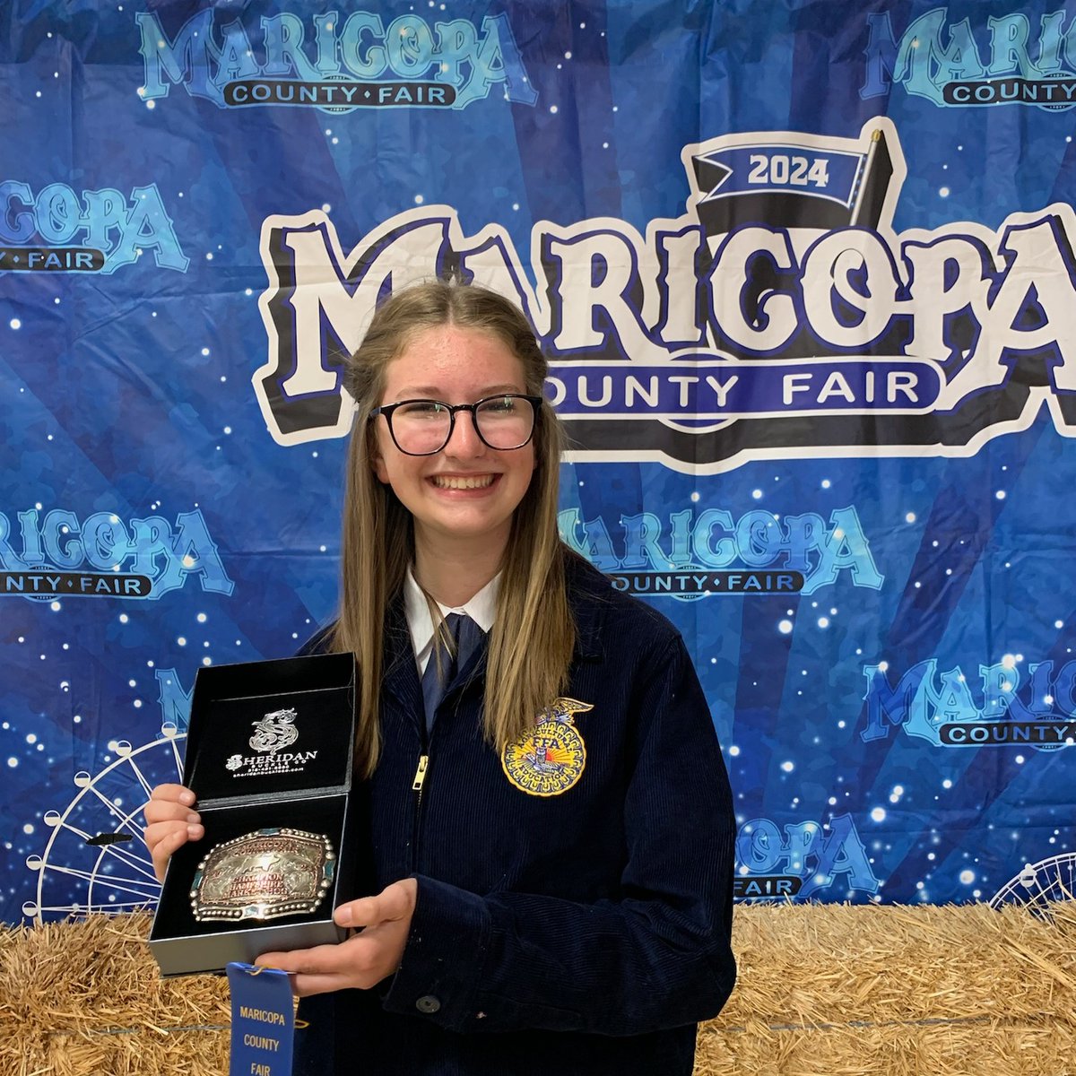 Chandler FFA students earned over $105K in the Maricopa County Fair auction. Earnings go toward students for college funds or a new animal. They earned $17,000 in scholarships, won 19 individual awards, & placed in several categories. #WeAreChandlerUnified @CTECUSD @CHSWolvesAZ